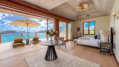14 Master Suite - Rock Villa
