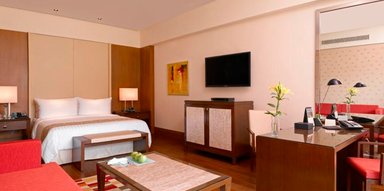 Deluxe Room - King Bed