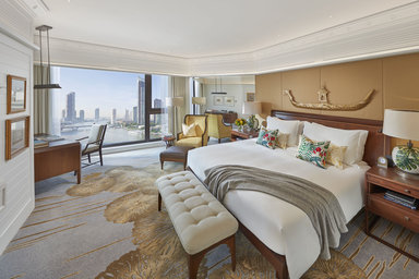 Deluxe 1 Bedroom Suite King