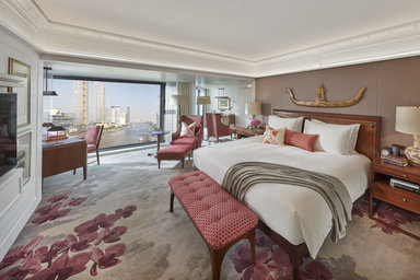 Premier Suite Twin